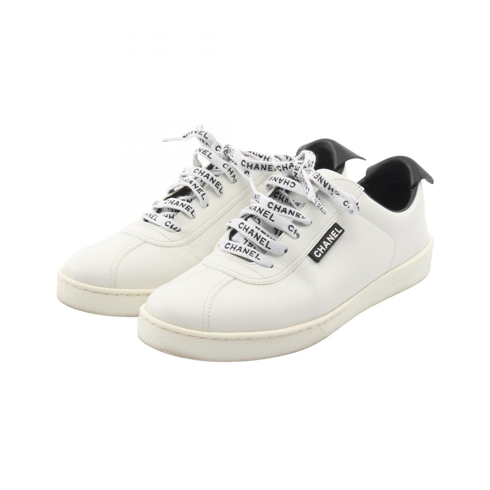 CHANEL ココマーク クリアソール スニーカー 38 みみ様☆美品☆CHANEL ココマーク クリアソール スニーカー 38