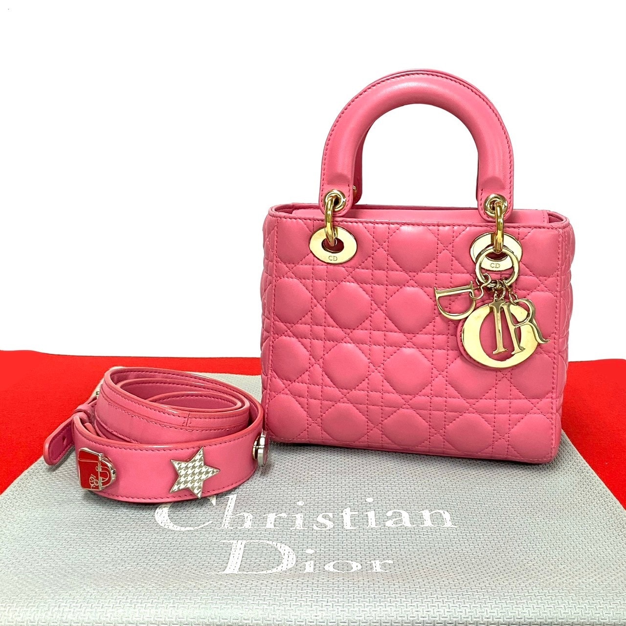 Christian Dior ディオール マイ レディディオール ラムスキン ショルダーバッグ ピンク
35711