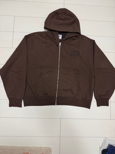 TTTMSW x OLD FOLK HOUSE Studs Hoodie 【公式通販】 TTTMSW x OLD FOLK HOUSE Studs Hoodie 【公式通販】