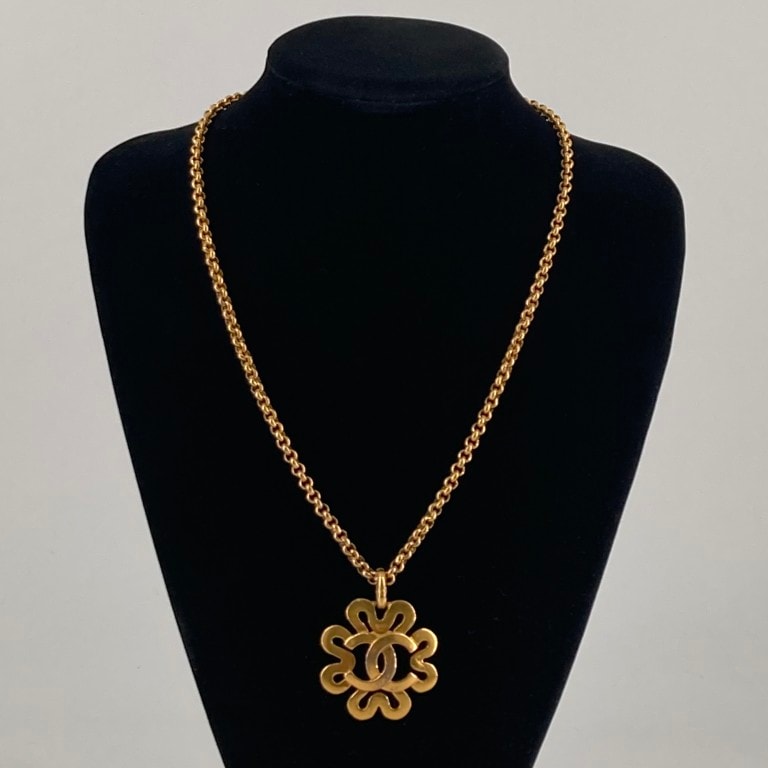 CHANEL(シャネル) ココマーク フラワー 95・P ネックレス ゴールド