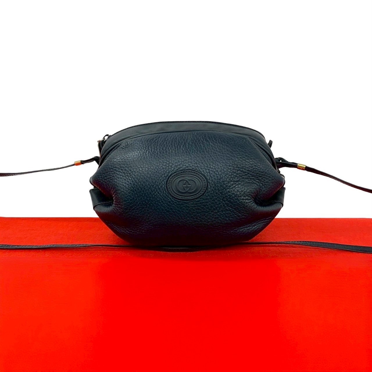 GUCCI グッチ GG ロゴ レザー ショルダーバッグ ネイビー
 59433