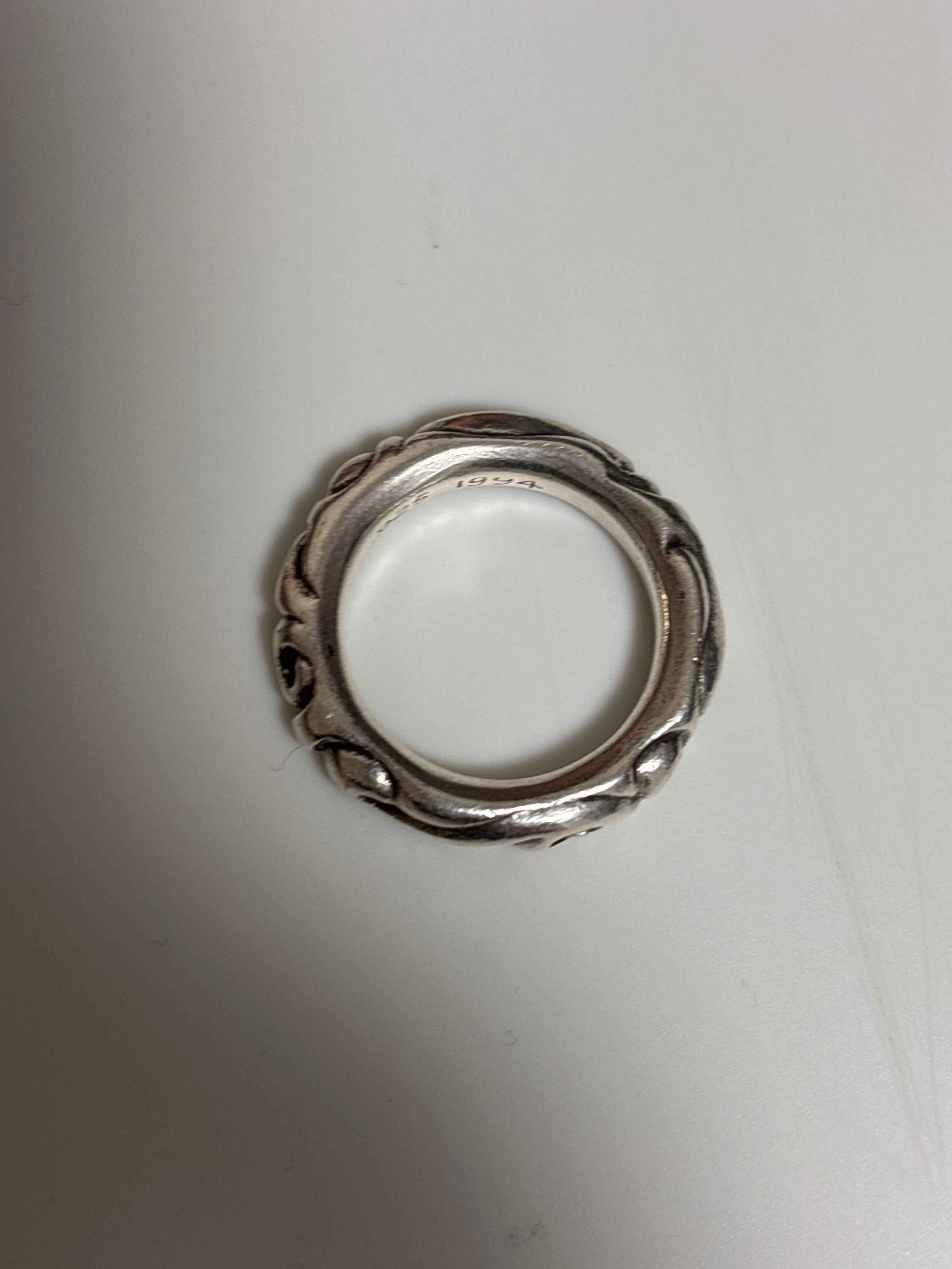 Chrome Hearts Scroll Band Ring "Silver"