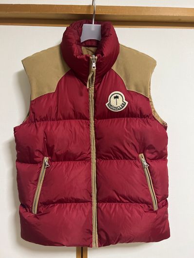 MONCLER GENIUS 8 MONCLER PALM ANGELS KAMAKOU DOWN VEST "Burgundy"