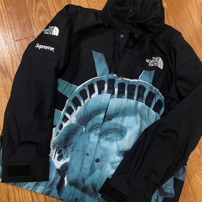 Supreme x The North Face Statue of Liberty Mountain Jacket "Black"