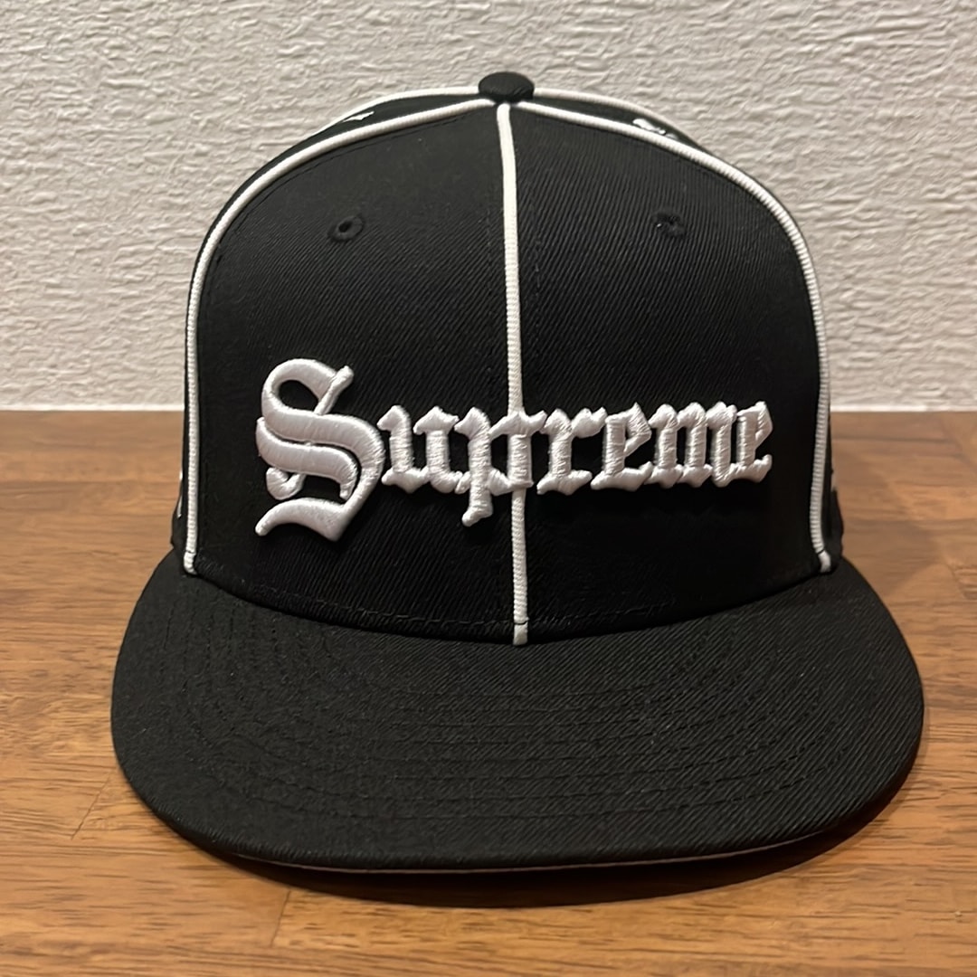 Supreme Piping Script New Era "Black"