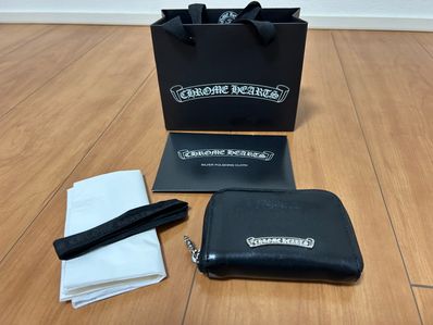 Chrome Hearts Coin Case Dagger Round Zip Leather Wallet "Black/Silver"