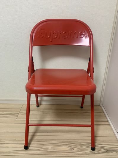 Supreme Metal Folding Chair "Red"