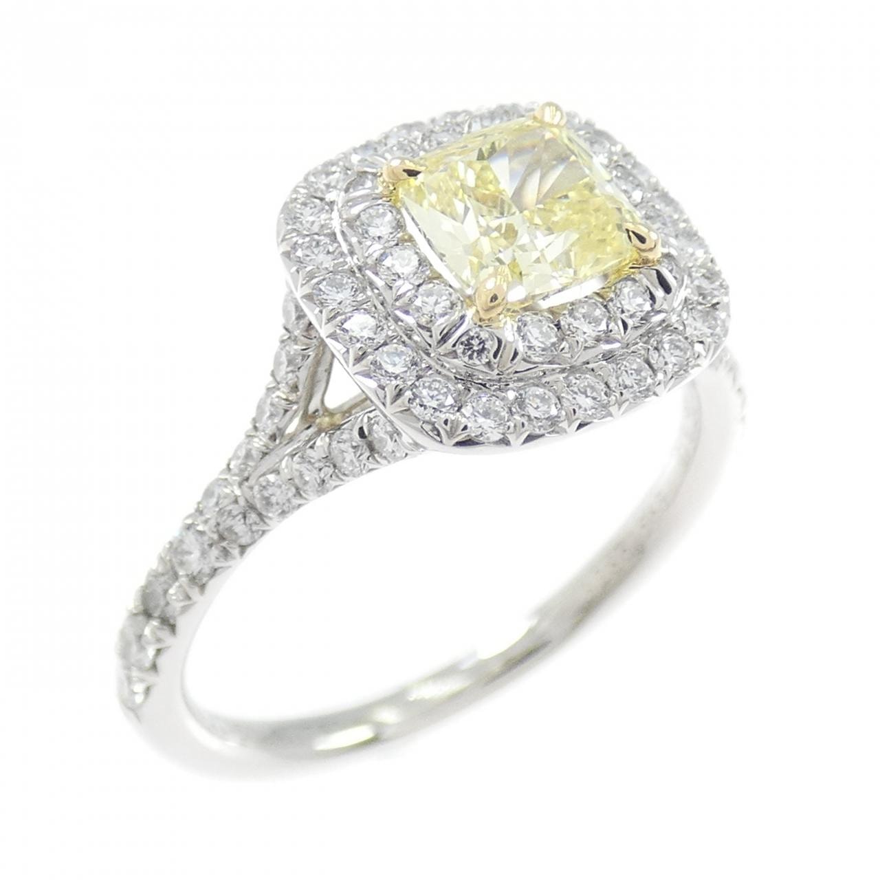 ティファニー ソレスト リング 0.58CT FIY VS1