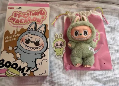 POP MART THE MONSTERS (LABUBU) Exciting Macaron Plush Series GREEN GRAPE