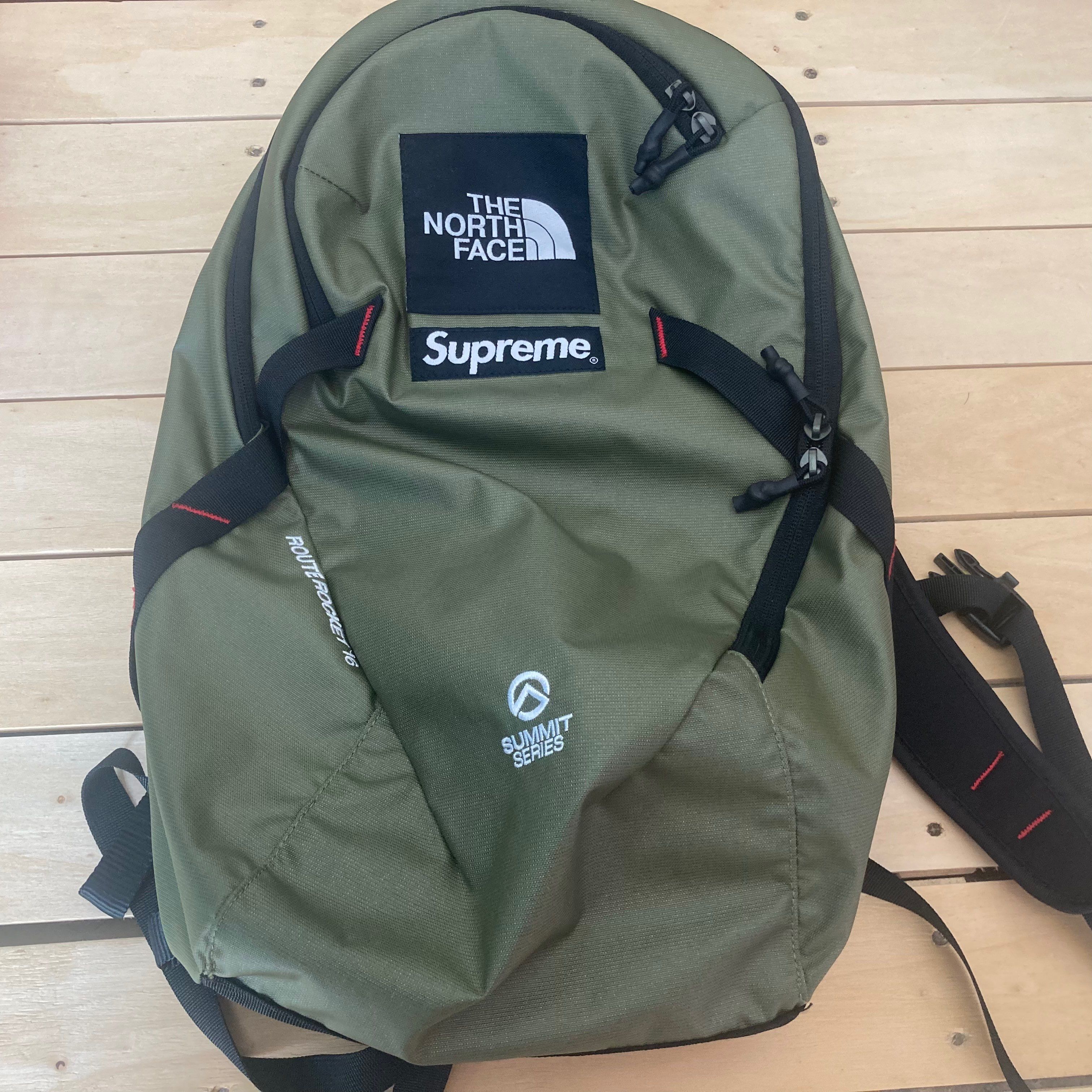Supreme x The North Face Summit Series Outer Tape Seam Route Rocket Backpack "Olive"