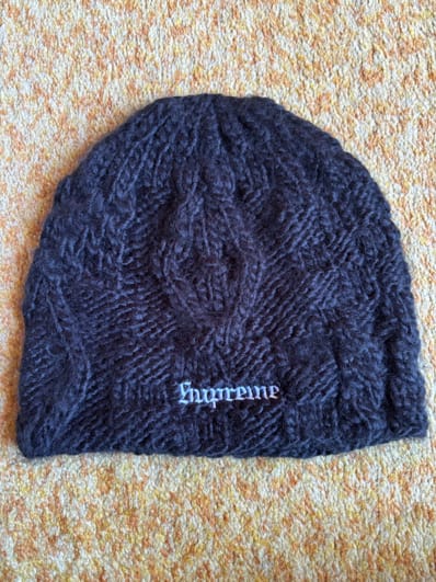 Supreme Block Knit Beanie "Black"