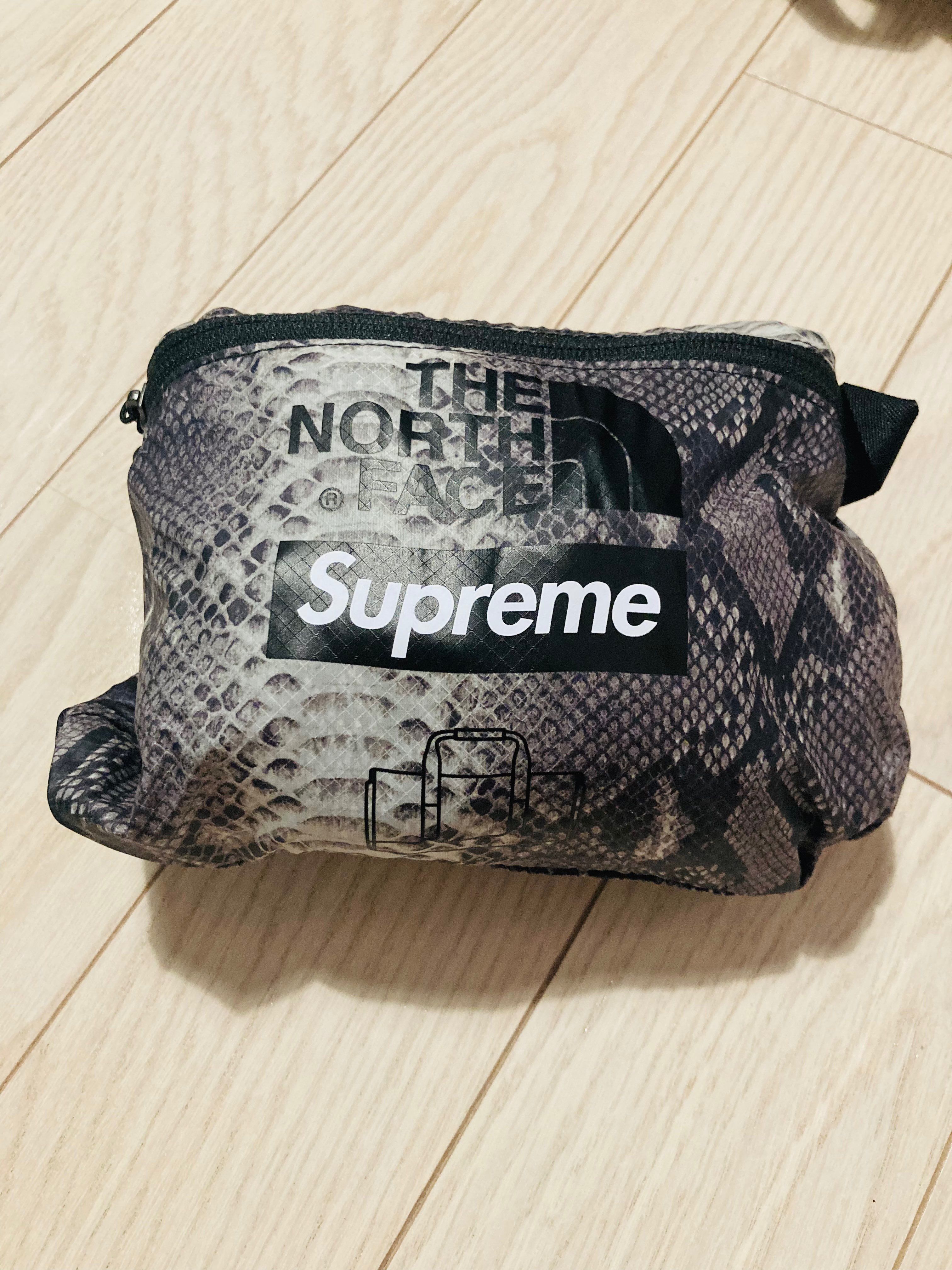 Supreme x The North Face Flyweight Duffle Bag "Black"