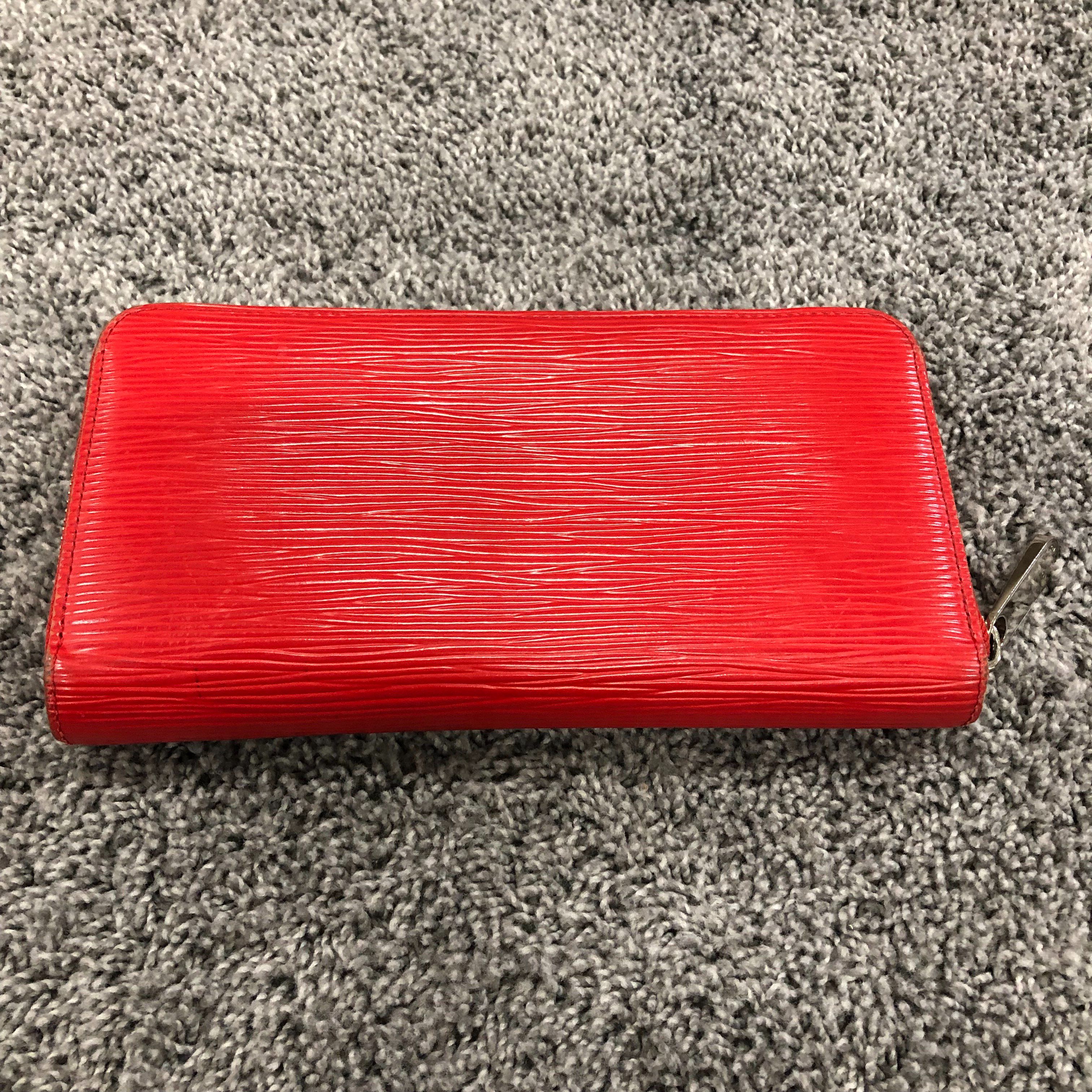 Louis Vuitton Epi Zippy Wallet "Poppy"