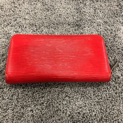 Louis Vuitton Epi Zippy Wallet "Poppy"