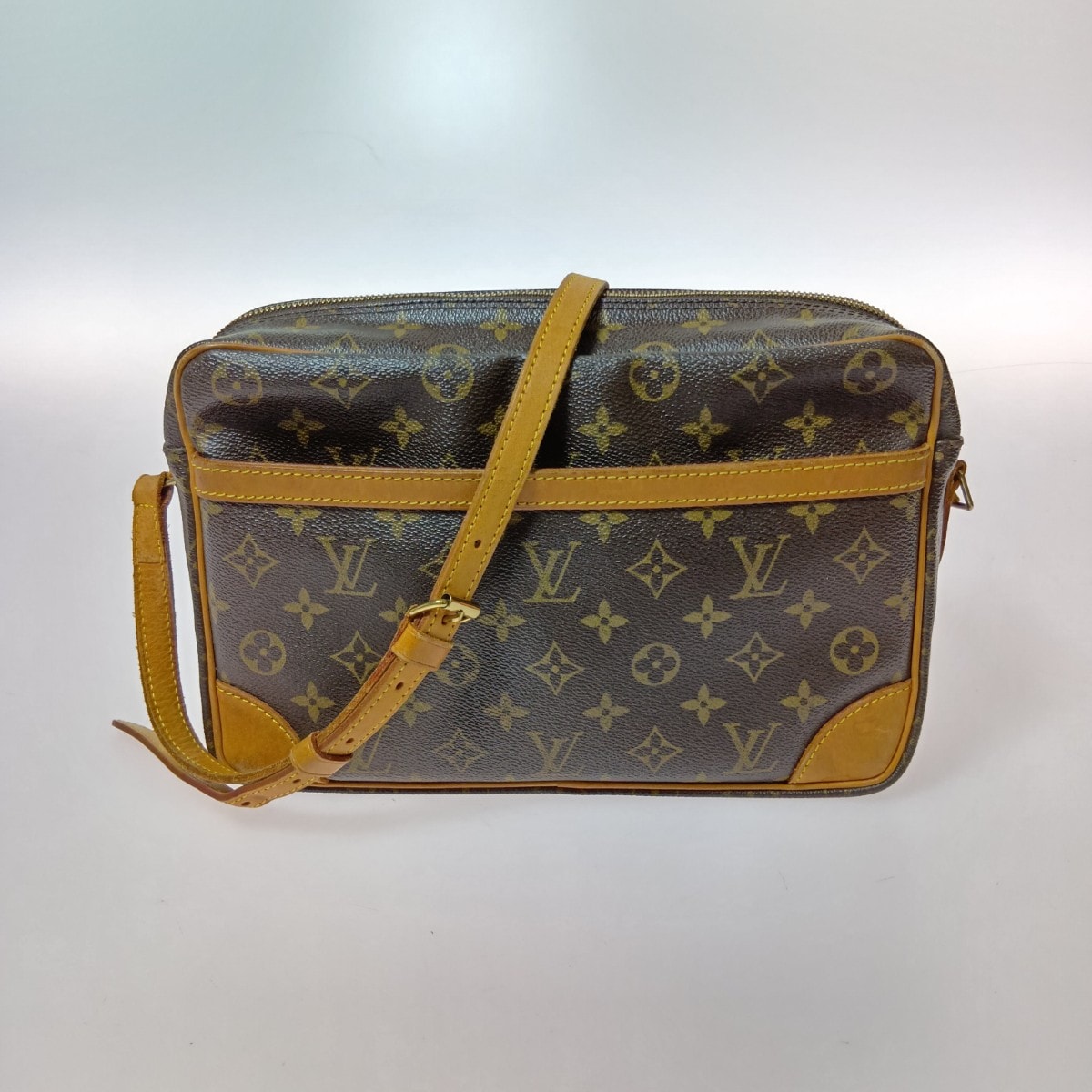 LOUIS VUITTON ルイヴィトン モノグラム トロカデロ 27 ショルダーバッグ M51274 ブラウン
