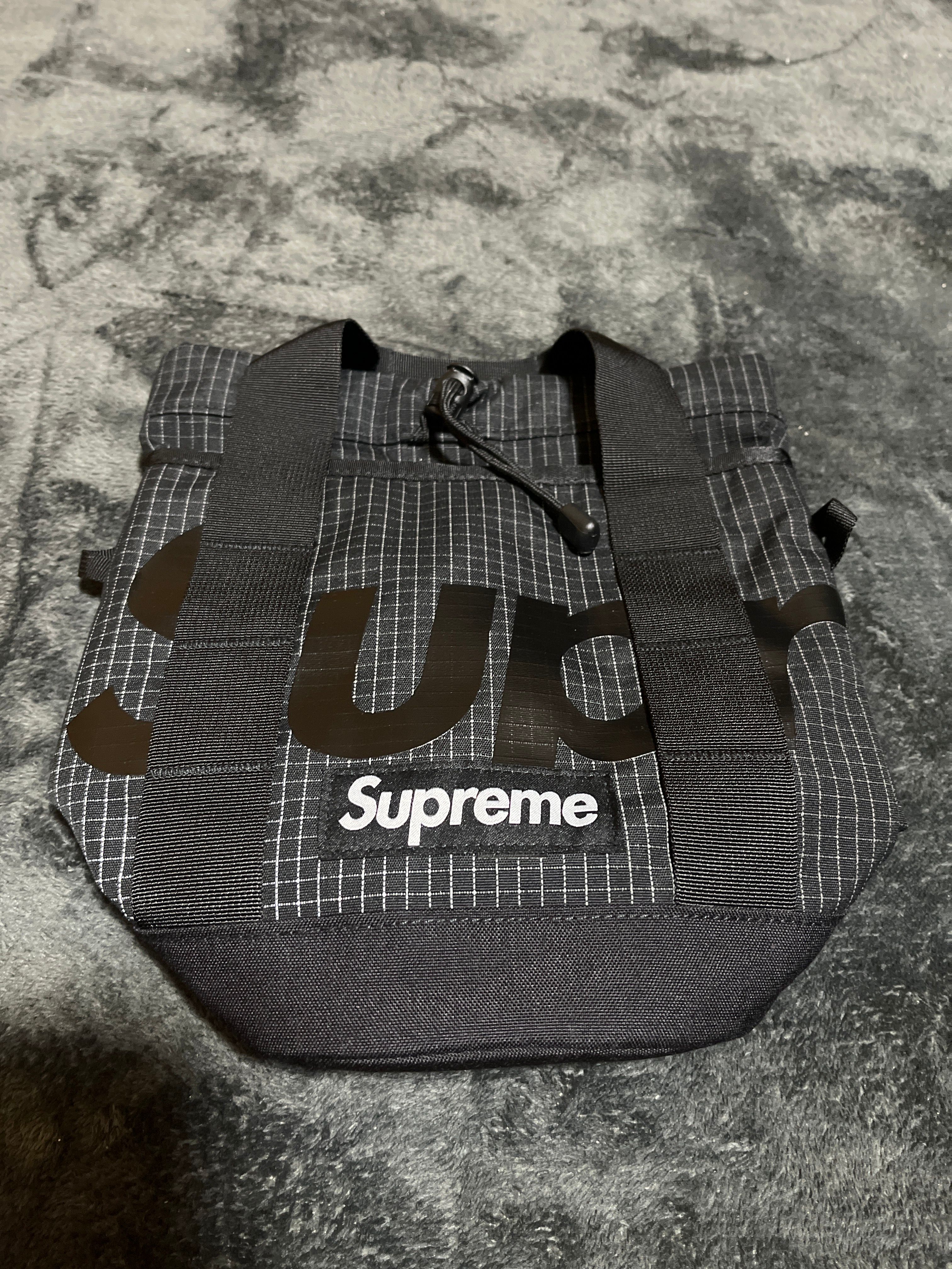 Supreme Cinch Bag 