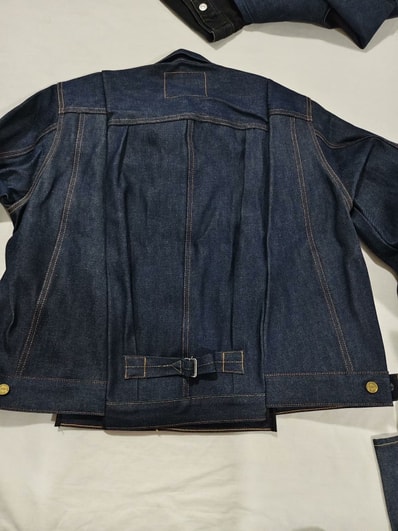 sacai x LEVI'S Men's Denim Jacket "Indigo" 25-03708M / 0035I-0000
