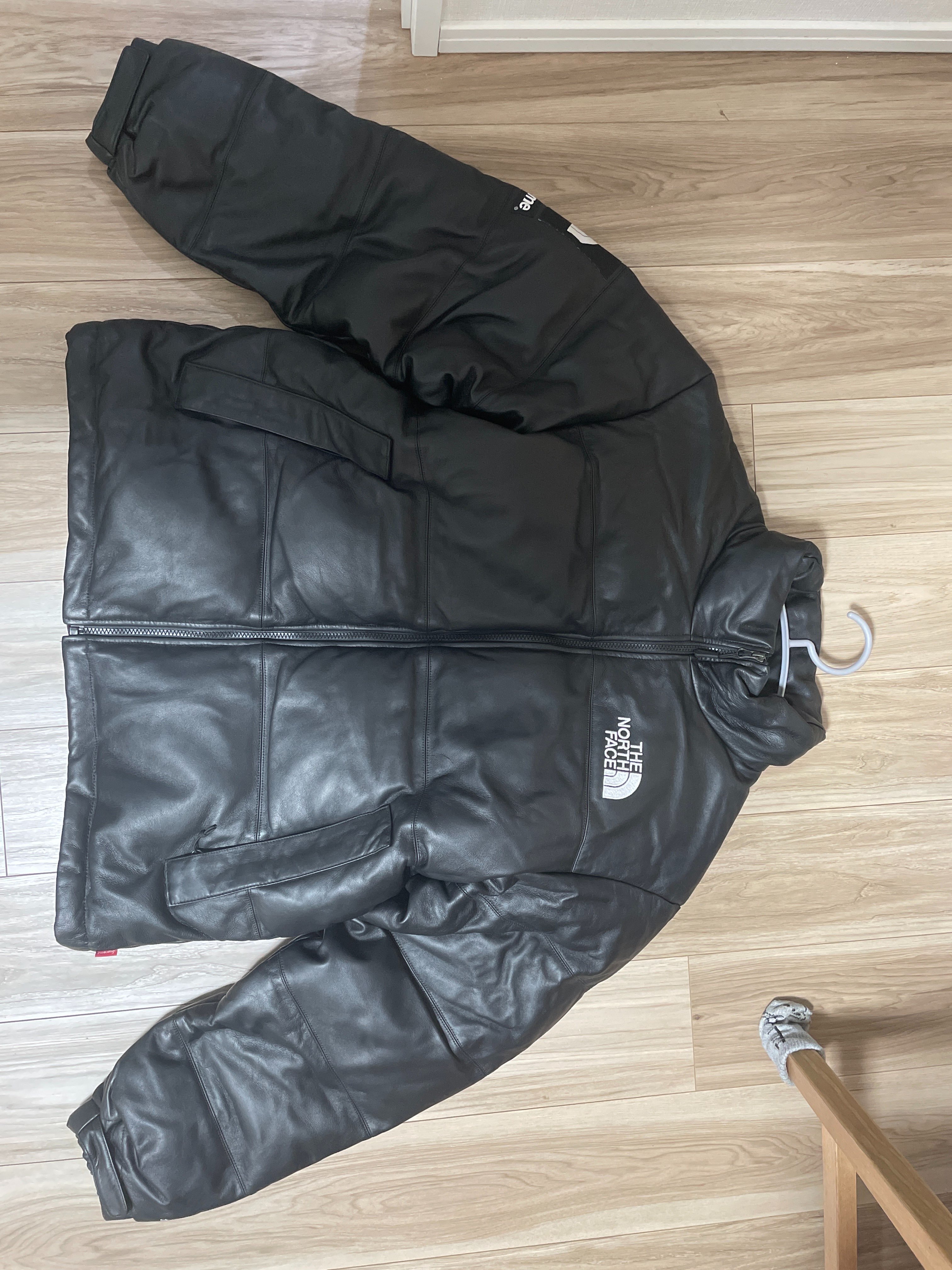 Supreme x The North Face Leather Nuptse Jacket "Black"