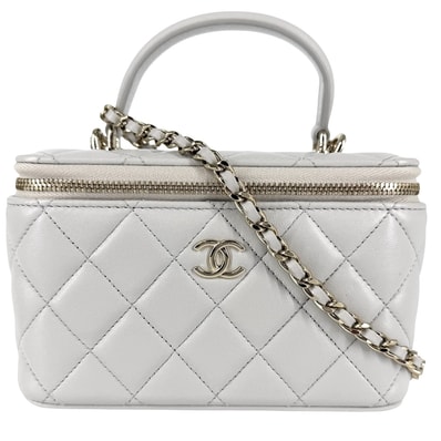 CHANEL シャネル ショルダーバッグ マトラッセ ヴァニティケース キルティングレザー ココマーク 肩掛け 斜め掛け ラムスキン ライトブルー シルバー金具 レディース【中古品】