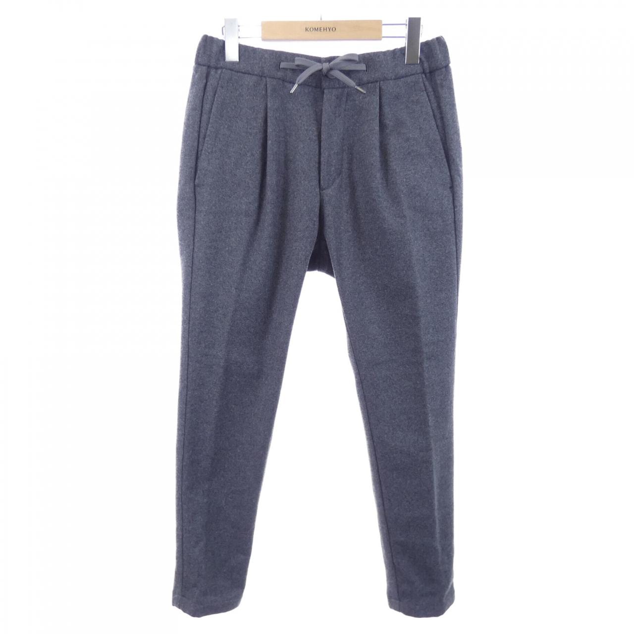 ヘルノ Herno PT000070U パンツ