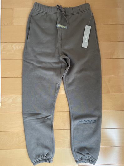 Essentials Kids スウェットパンツ