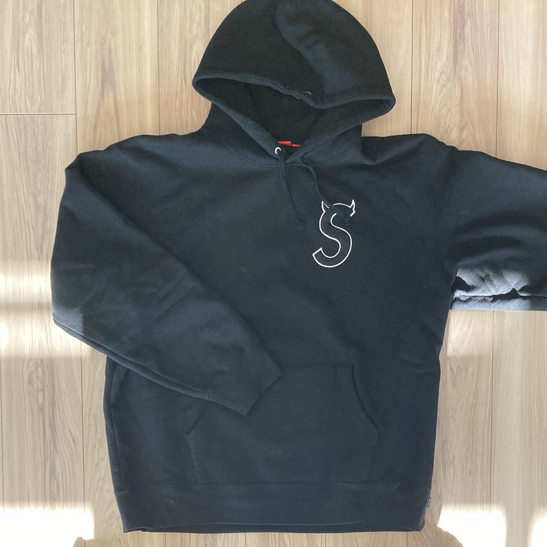 Supreme S Logo Hooded Sweatshirt "Black" (22FW)