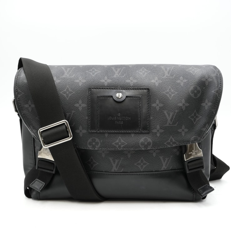 LOUIS VUITTON(ルイ ヴィトン)メッセンジャー・ヴォワヤージュ PM モノグラム・エクリプス ショルダーバッグ ブラック メンズ M40511【中古】