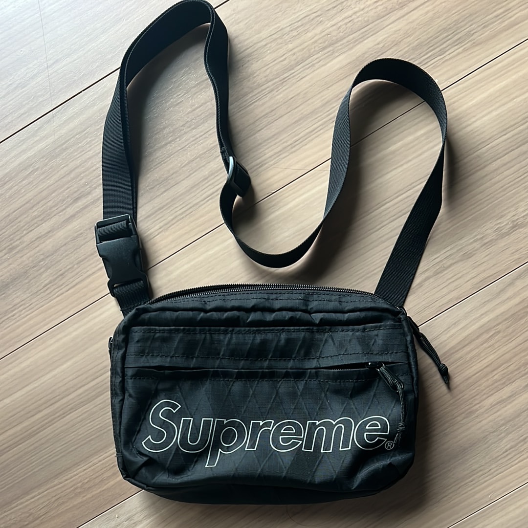 Supreme 18FW Shoulder Bag 