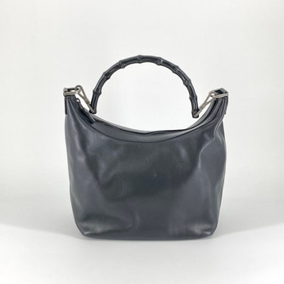 GUCCI(グッチ) バンブーハンドル ショルダーバッグ ブラック