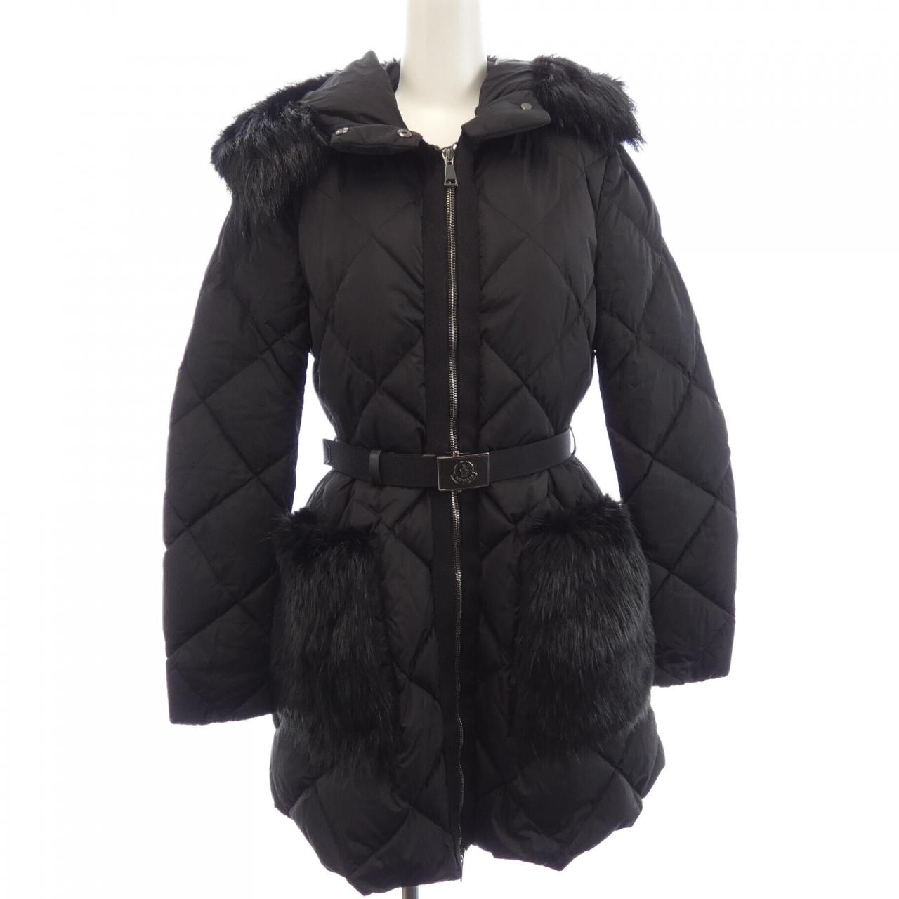 モンクレール MONCLER CARROUGES ダウンコート