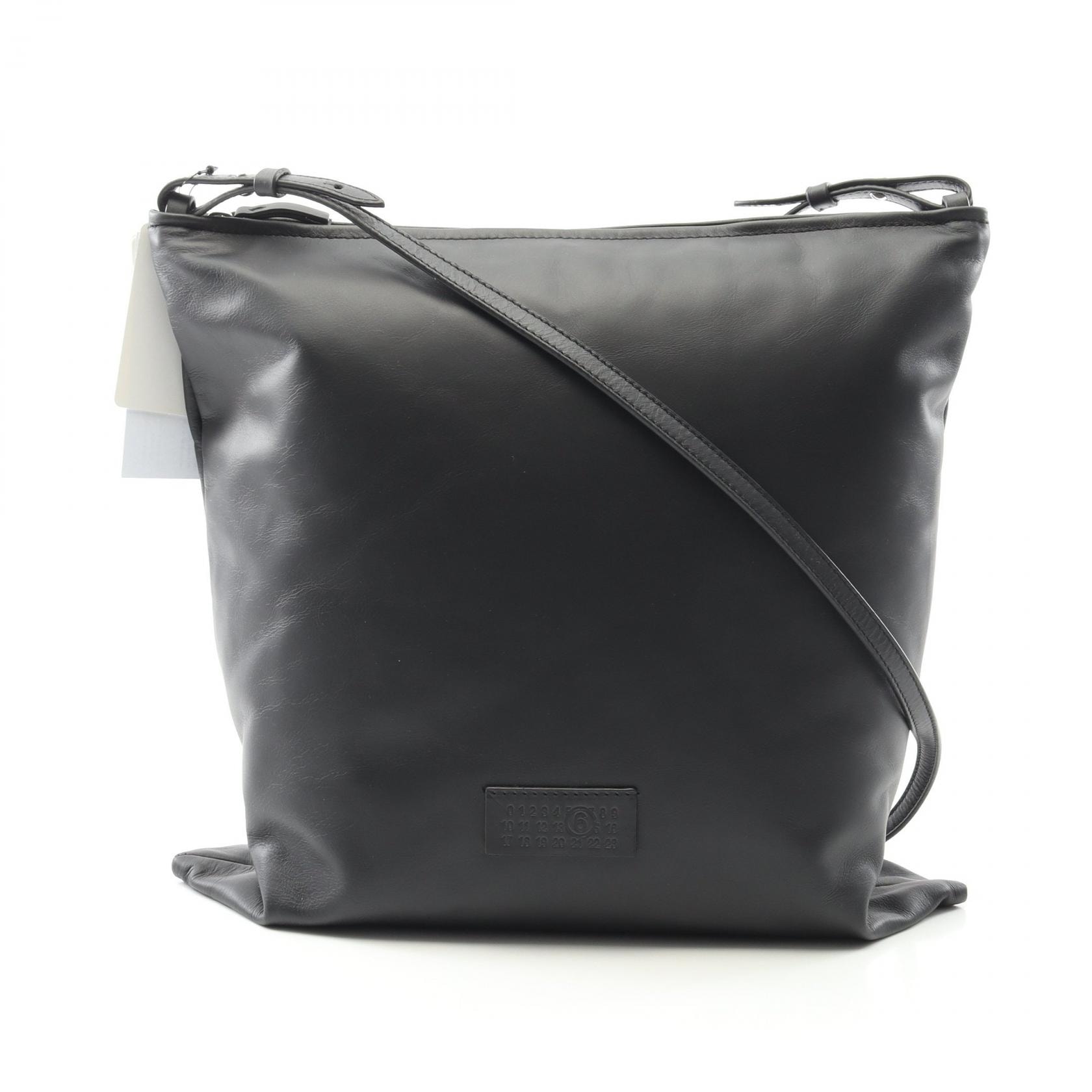 エムエムシックス MM6 ショルダーバッグ バッグ レザー メンズ ブラック系 SB6WF0005P7179T8013 【中古】