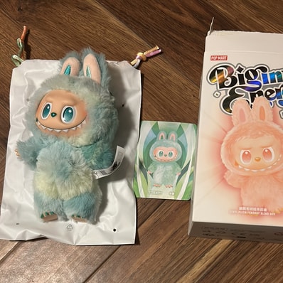 POP MART THE MONSTERS (LABUBU) Big into Energy Series Plush Pendant SERENITY