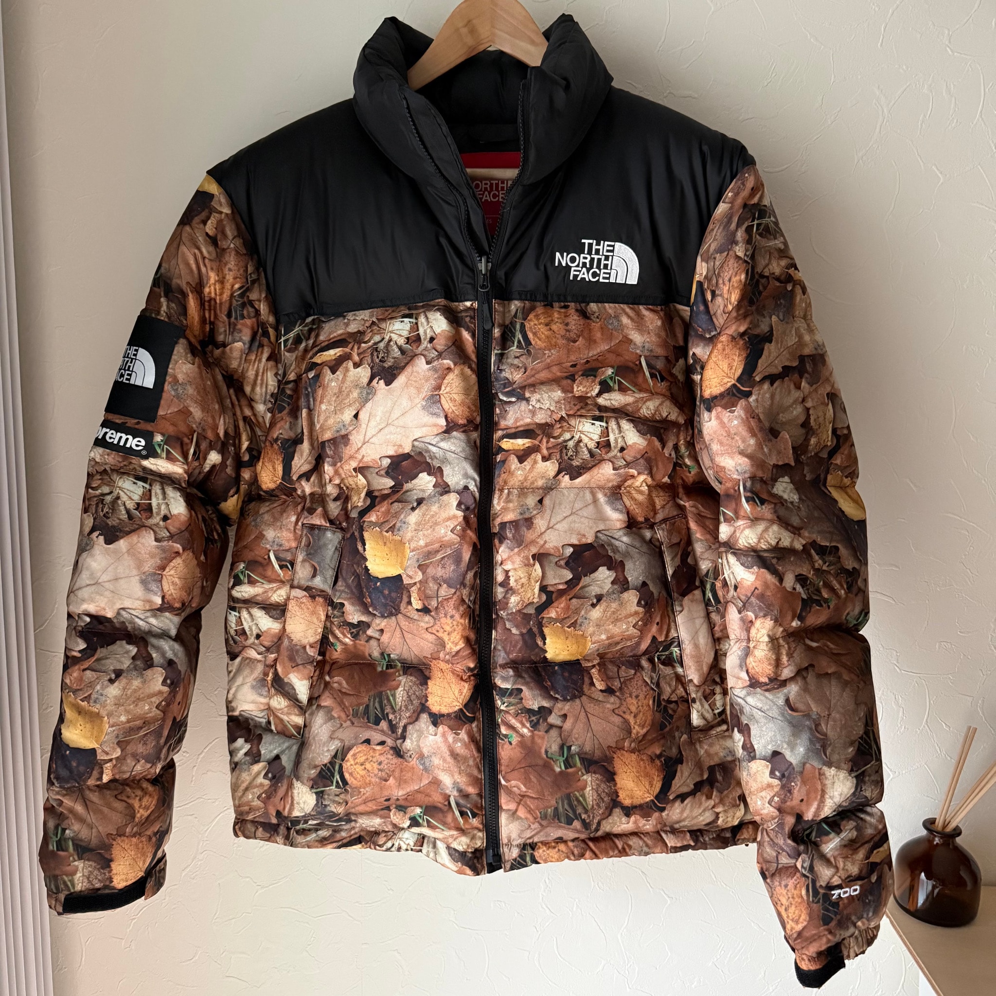Supreme x The North Face Leaves Nuptse Jacket "Leaves"