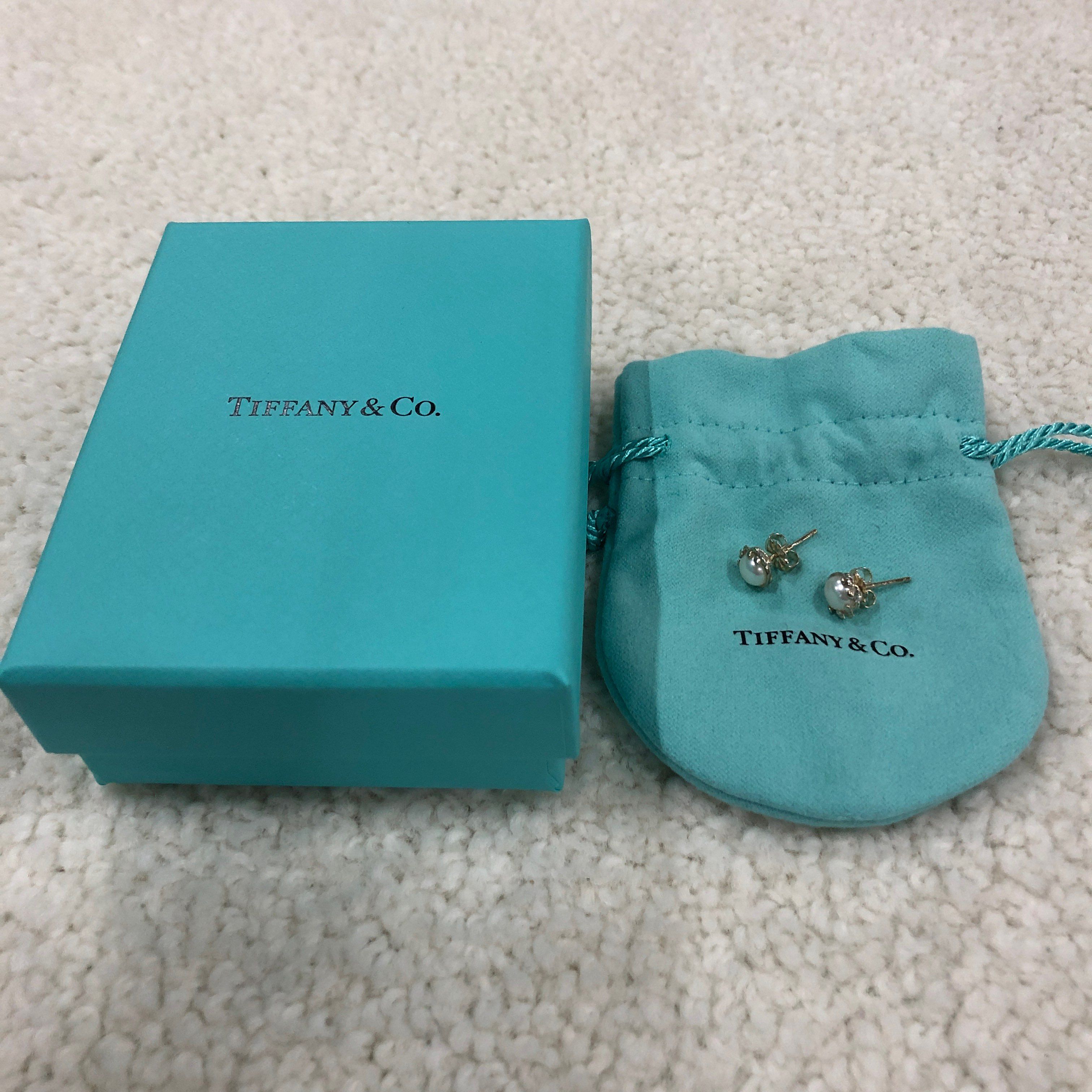 ティファニー ピアス