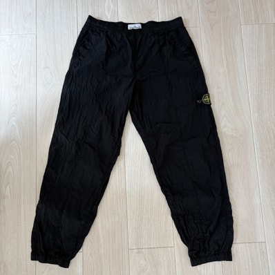 25AW STONE ISLAND ナイロンメタルパンツ