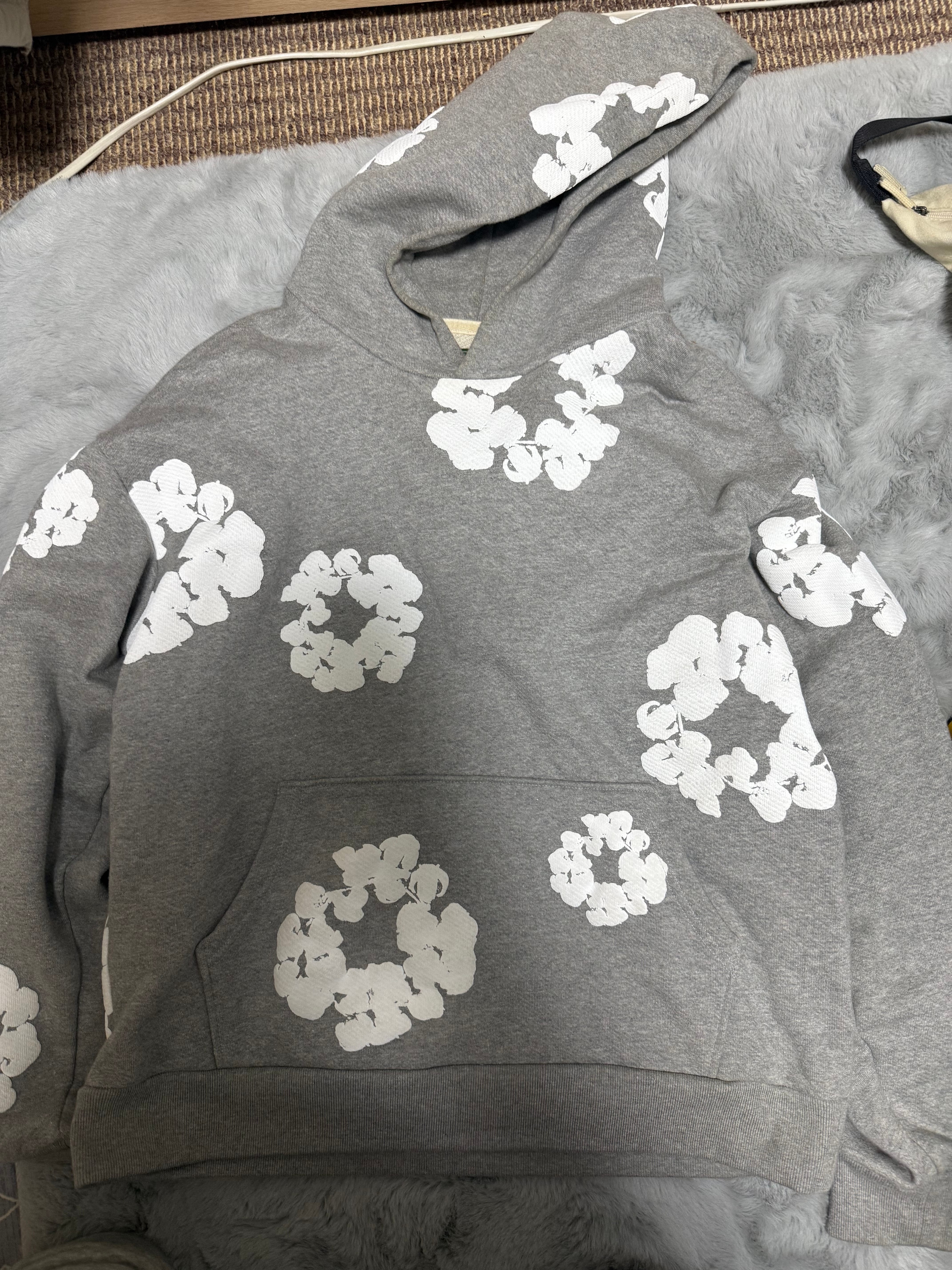 DENIM TEARS The Cotton Wreath Sweatshirt "Grey"