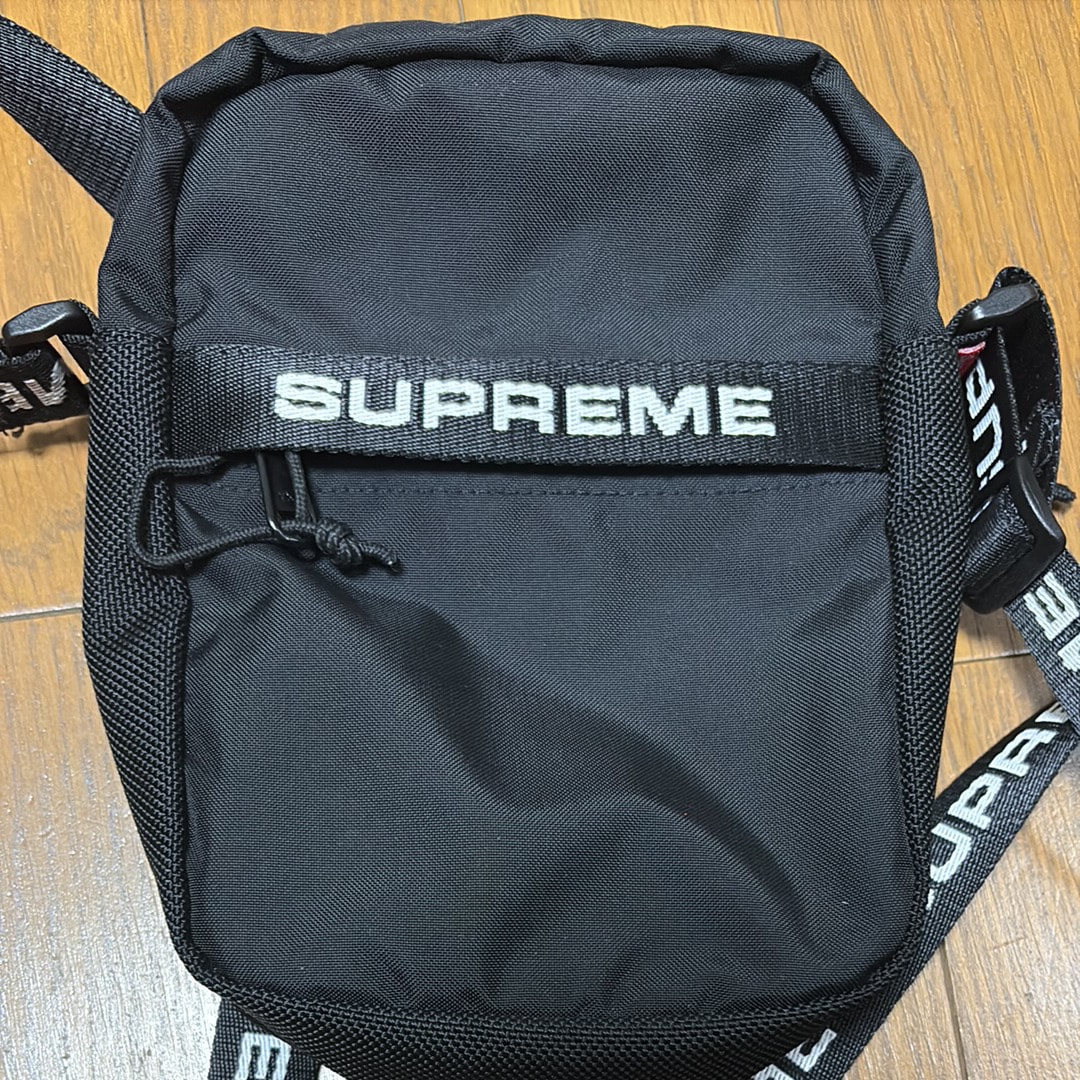Supreme FW22 Shoulder Bag 