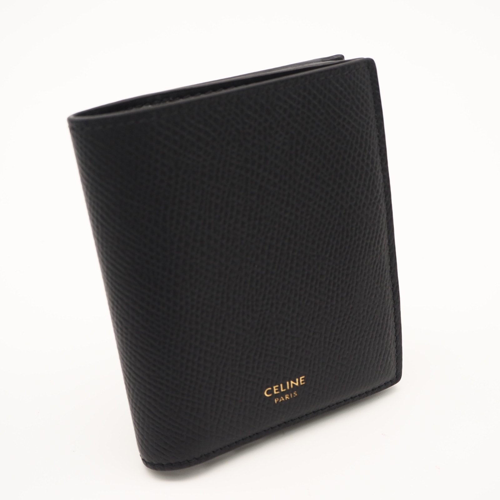 美品 CELINE セリーヌ グレインドカーフスキン コンパクトウォレット トリオンフ チャーム 10M103FVO.38NO 二つ折り財布 ブラック グレインカーフレザー レディース