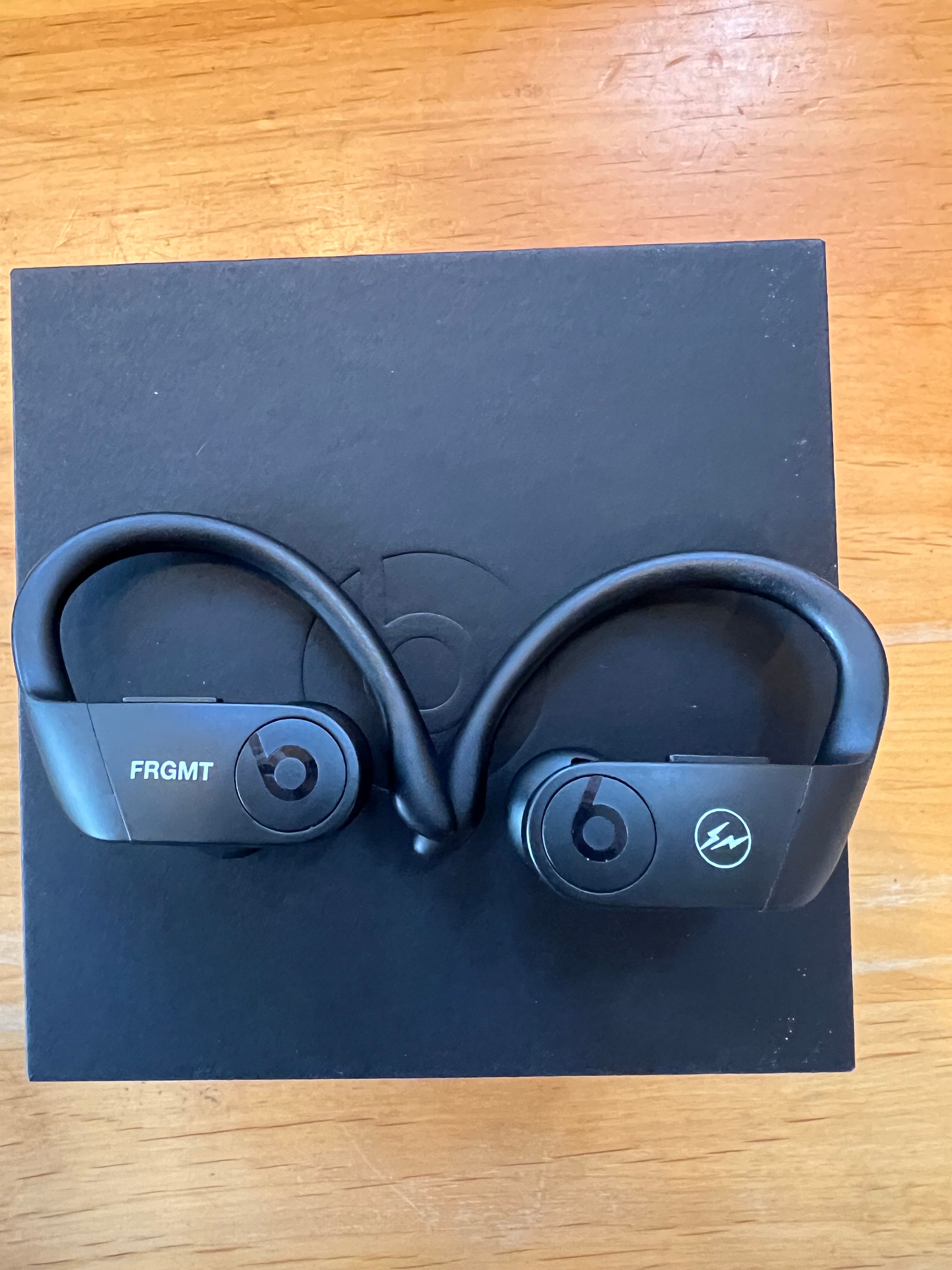 Beats by Dr. Dre × FRAGMENT Powerbeats Pro