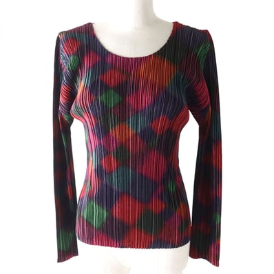 【ドンドン見直し】極美品 イッセイミヤケ カットソー マルチ レディース 4