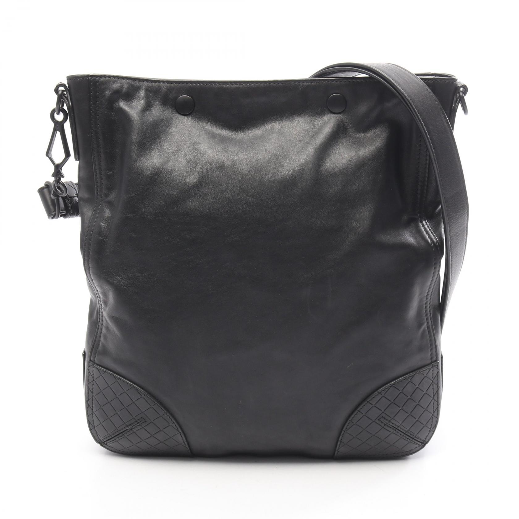 ボッテガヴェネタ BOTTEGA VENETA スコルピート ショルダーバッグ バッグ レザー メンズ ブラック系 【中古】