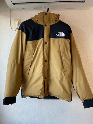 THE NORTH FACE Mountain Down Jacket "Utility Brown"