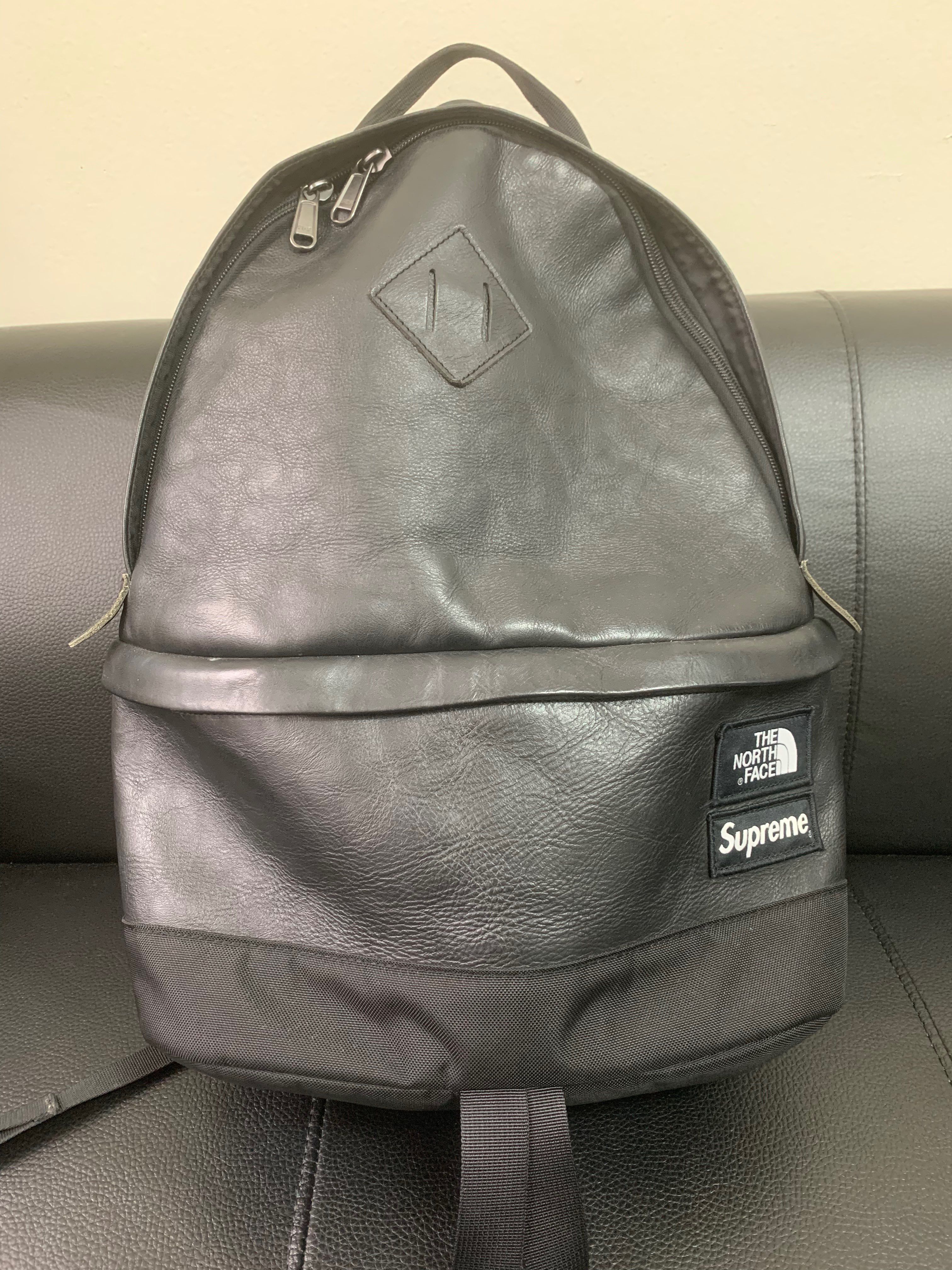Supreme x The North Face Leather Day Pack "Black"
