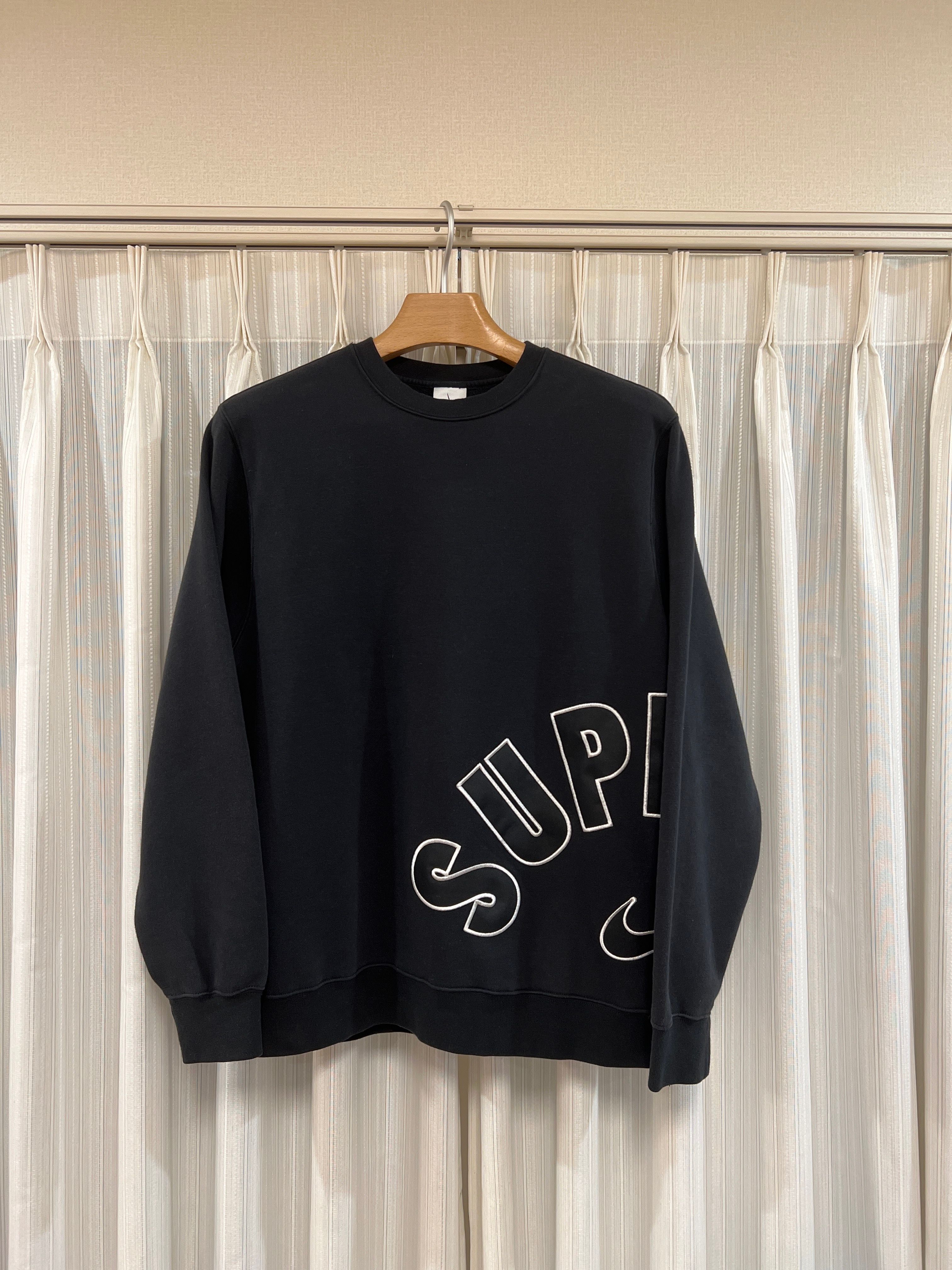 Supreme / Nike Arc Crewneck "Black"