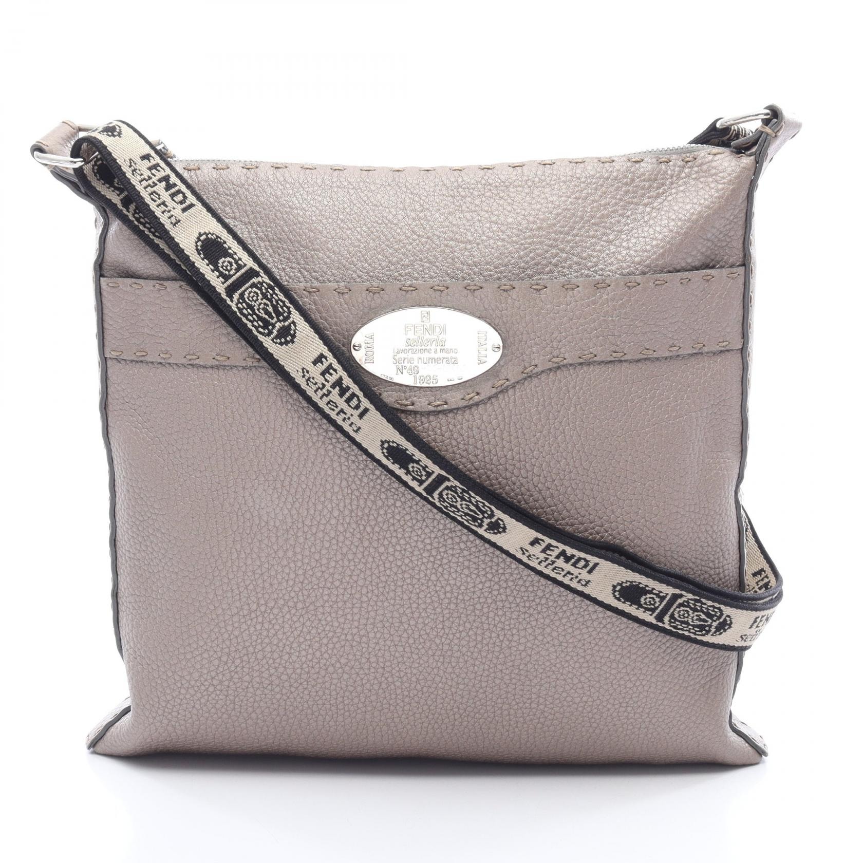 フェンディ FENDI セレリア ショルダーバッグ バッグ レザー レディース ベージュ系 【中古】