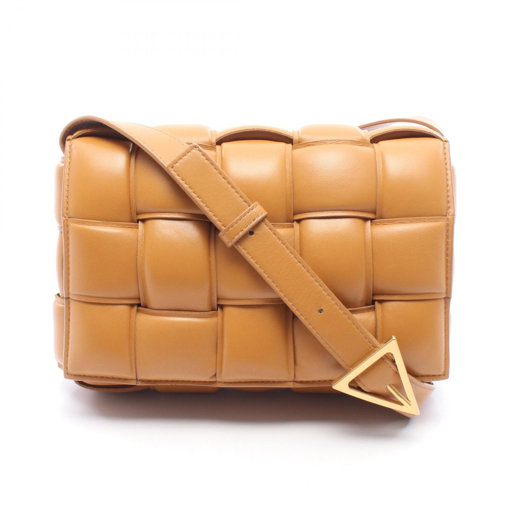 ボッテガヴェネタ BOTTEGA VENETA パデット カセット イントレチャート ショルダーバッグ バッグ レザー レディース ブラウン系 591970 【中古】