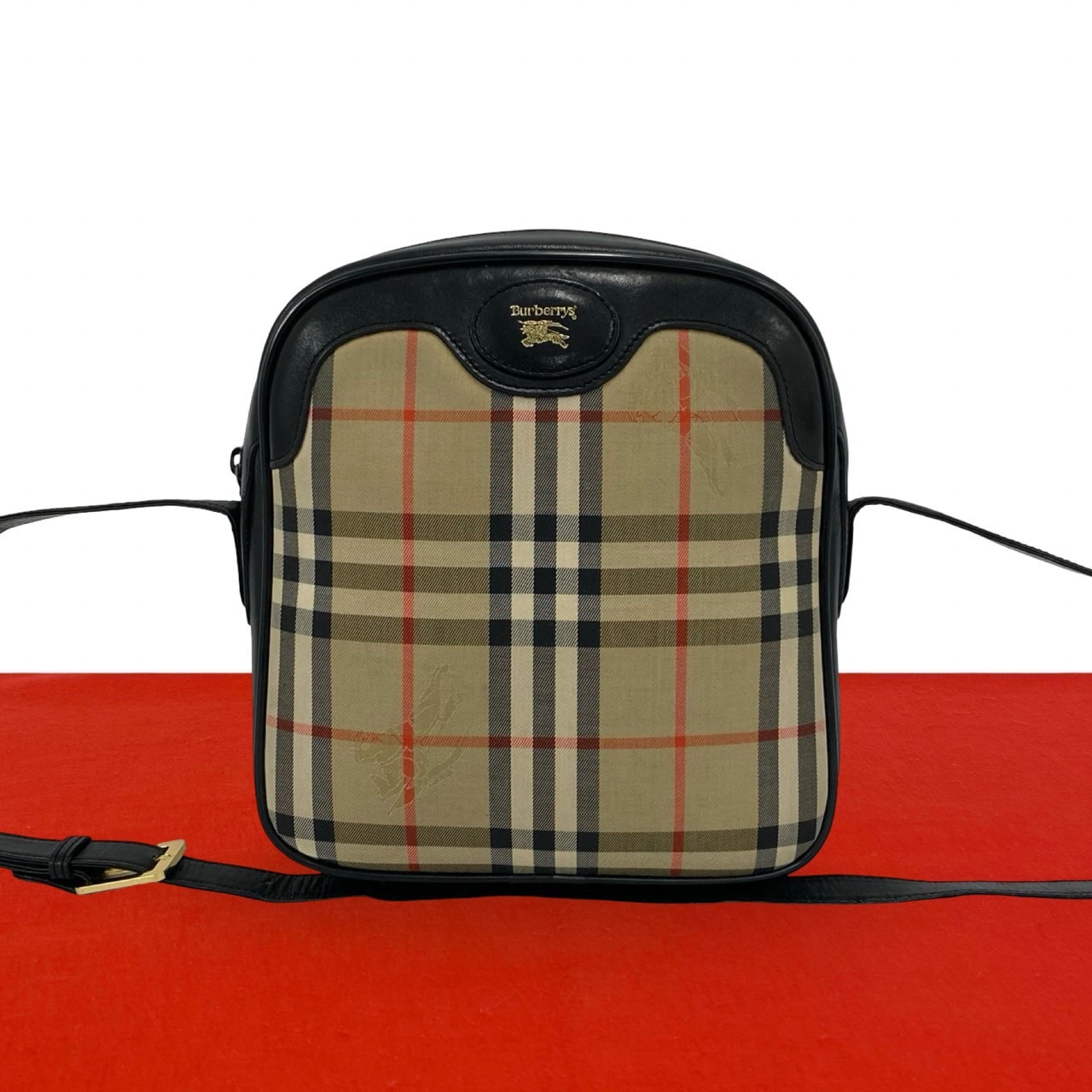 BURBERRY バーバリー ノバチェック 柄 キャンバス レザー ショルダーバッグ ブラック
 96081