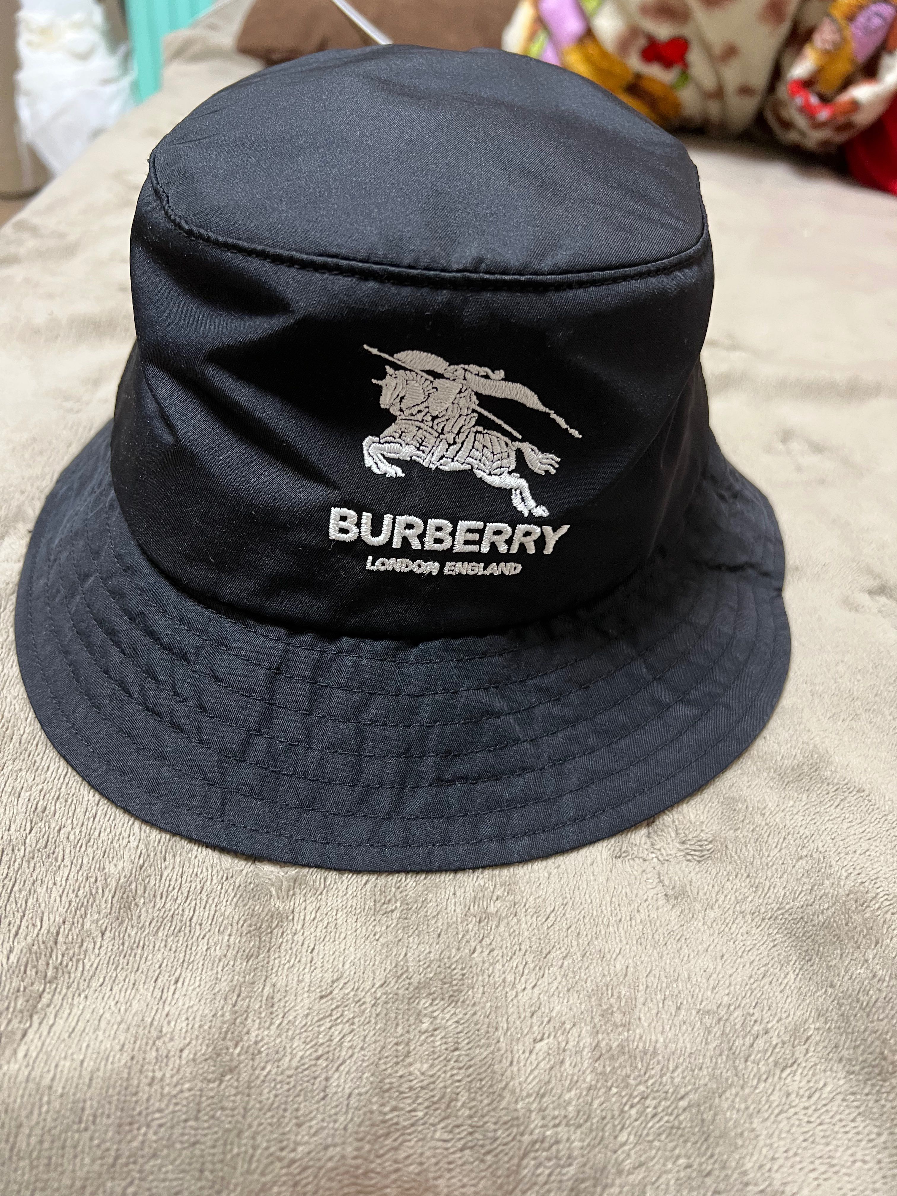Supreme / Burberry Crusher "Black"