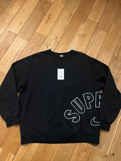 Supreme / Nike Arc Crewneck "Black"