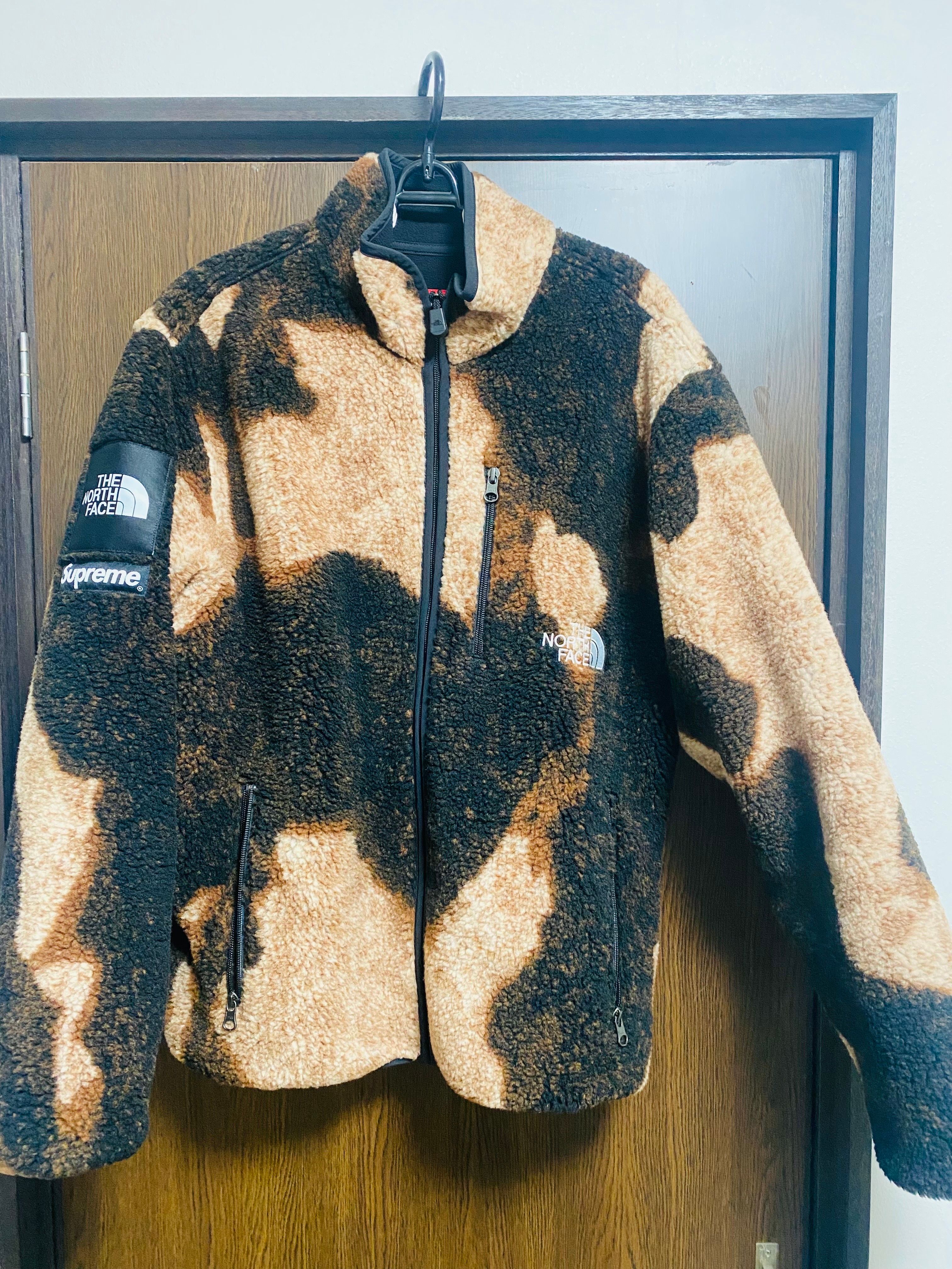 Supreme x The North Face Bleached Denim Print Fleece Jacket "Black"